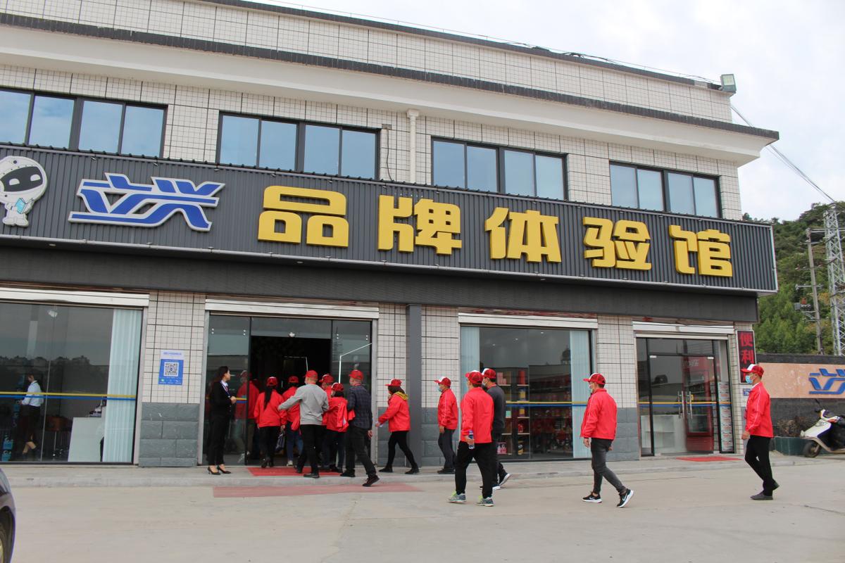 首迎百人旅游团,打造中国首家"探索太空新食代"主题观光工厂